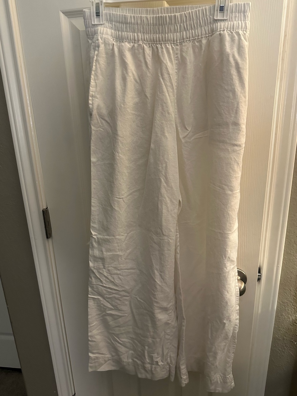 Old Navy White Elastic-Waist Wide-Leg Pants